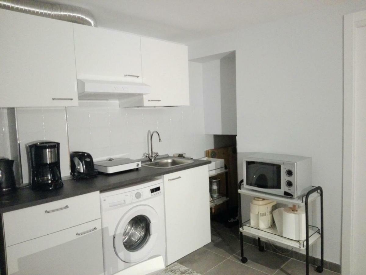 Cozy Apartament 10 Minutes From The Heart Of Мадрид Экстерьер фото